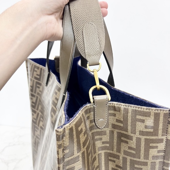 Fendi - Picture 12 of 14